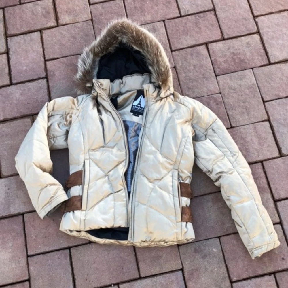Gold Skea Limited winter puffer jacket